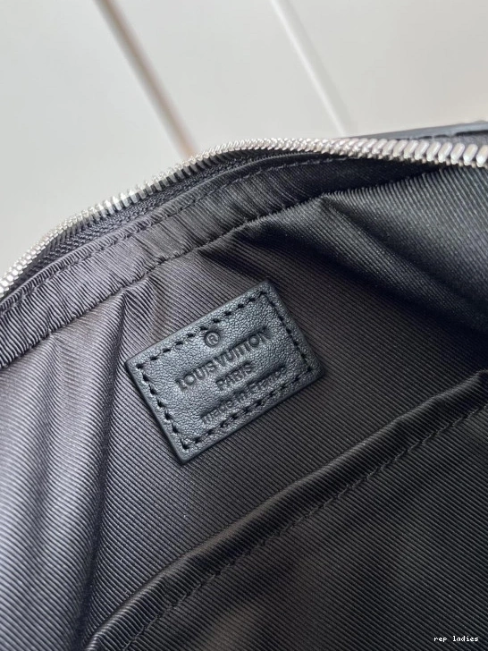 Cheap LOUIS MESSENGER VUITTON TRIO 0821